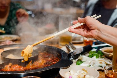 Kıkırdak sıcak pot pişirme