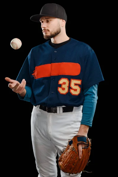 Baseball pitcher kastar bollen — Stockfoto