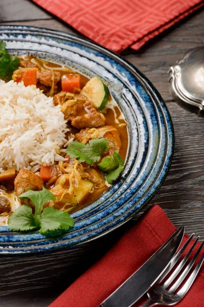 Plate of chicken curry with rice — Stock Photo, Image