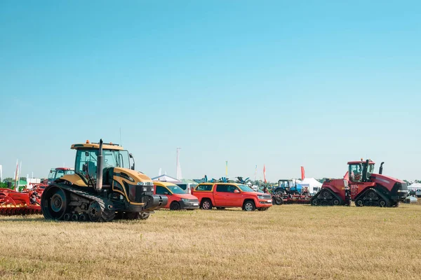 Exposição de máquinas agrícolas — Fotografia de Stock