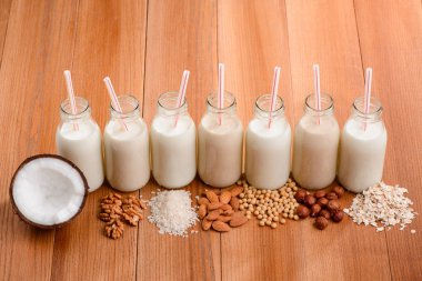 Vegan süt şişeleri