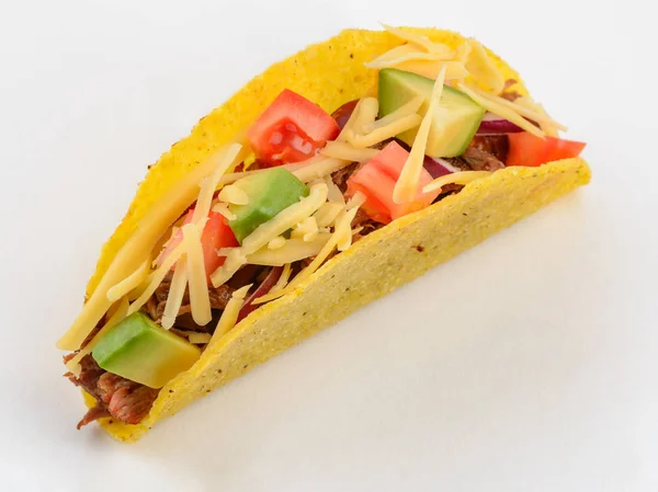 Taco op witte achtergrond. — Stockfoto
