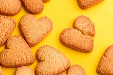 Güzel kalp şeklinde kurabiye