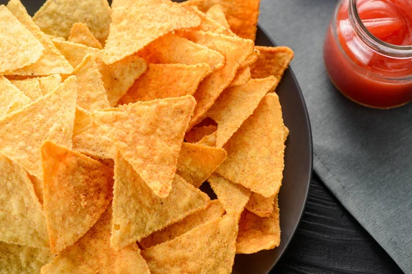 Un plato de nachos — Foto de Stock