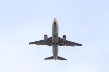 Istanbul, Türkiye - 03 Şubat 2018: Tailwind Airlines Boeing 737-4q8 (Cn 25107) açılış Istanbul Ataturk Havaalanı'na. Tailwind 5 filo büyüklüğü ve 40'tan fazla yerler