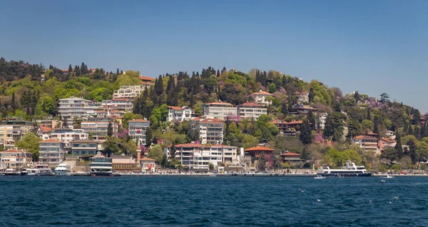 Edificios Bósforo Lado Del Estrecho Estambul Turquía —  Fotos de Stock