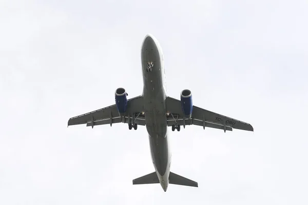 이스탄불 2018 Onur 공기에 A320 232 661 이스탄불 아타튀르크 공항에 — 스톡 사진