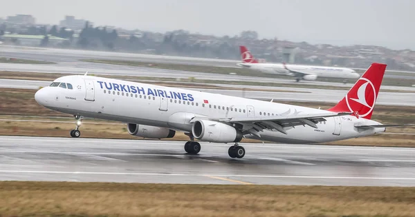 Istanbul Turkey Марта 2018 Turkish Airlines Airbus A321 231 3688 — стоковое фото