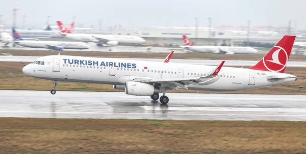 Istanbul Turquia Março 2018 Turkish Airlines Airbus A321 231 6563 — Fotografia de Stock