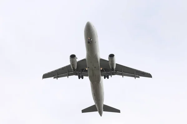 이스탄불 2018 항공에 A320 232 2156 이스탄불 아타튀르크 공항에 328 — 스톡 사진