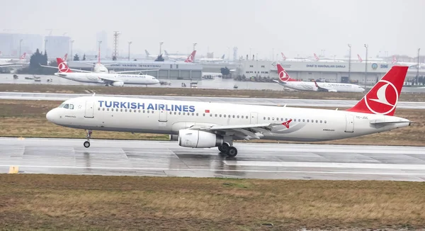 Istanbul Turquía Marzo 2018 Turkish Airlines Airbus A321 231 5254 — Foto de Stock