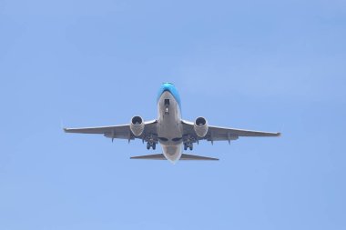 Istanbul, Türkiye - 10 Mart 2018: Klm Boeing 737 - 7k 2 (Cn 38053) Istanbul Atatürk Havaalanına iniş. KLM Hollanda'nın bayrak taşıyıcı 119 filo büyüklüğü ve 145 hedefleri olduğunu
