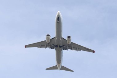 Istanbul, Türkiye - 10 Mart 2018: Türk Hava Yolları Boeing 737-8f2 (Cn 34415) açılış Istanbul Ataturk Havaalanı'na. Senin 328 filo büyüklüğü ve 302 hedefleri Türkiye'nin bayrak taşıyıcı