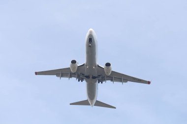 Istanbul, Türkiye - 10 Mart 2018: Türk Hava Yolları Boeing 737-8f2 (Cn 34415) açılış Istanbul Ataturk Havaalanı'na. Senin 328 filo büyüklüğü ve 302 hedefleri Türkiye'nin bayrak taşıyıcı