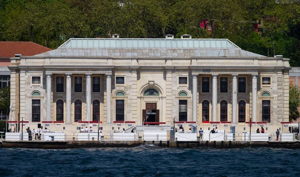 Istanbul Turkey April 2018 Feriye Karakolu Bosphorus Coast Feriye Karakolu — Stock Photo, Image