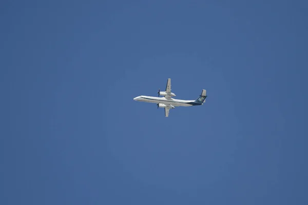 イスタンブール トルコ 2018 オリンピック航空ボンバルディア ダッシュ Q400 4267 イスタンブールのアタテュルク国際空港から離陸します オリンピック航空は 艦隊サイズと — ストック写真