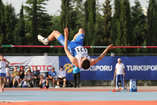 Istanbul Turquía Junio 2018 Atleta Indefinido Saltando Alto Durante Campeonato —  Fotos de Stock
