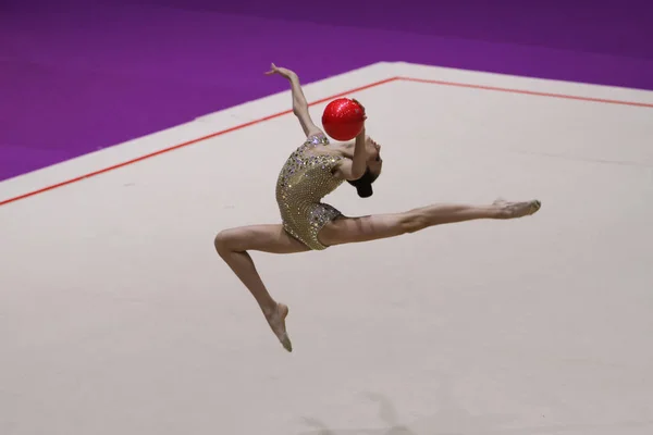 Istanbul Turecko Června 2018 Neznámý Gymnastka Provádí Během Rytmické Cup — Stock fotografie