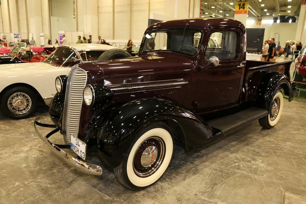 Istanbul Turkije Juli 2018 Dodge Bezichtigen Istanbul Classic Automobile Festival — Stockfoto