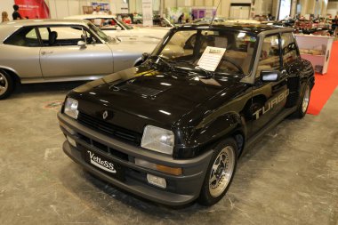 Istanbul, Türkiye - 01 Temmuz 2018: Reanult 5 Turbo görüntü Istanbul Klasik Otomobil Festivali