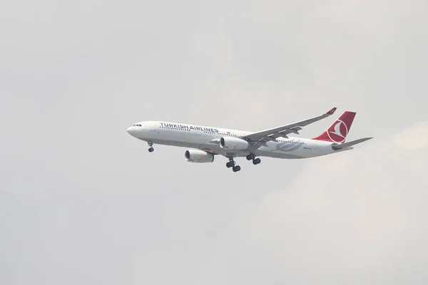 Istanbul Turkey July 2018 Turkish Airlines Airbus A330 343X 1298 — Stock Photo, Image