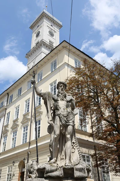 Statua Nettuno Piazza Del Mercato Città Lviv Ucraina — Foto Stock