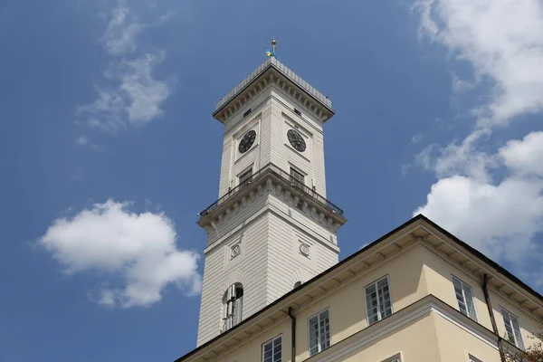 Reloj Torre Del Ayuntamiento Lviv Ucrania — Foto de Stock