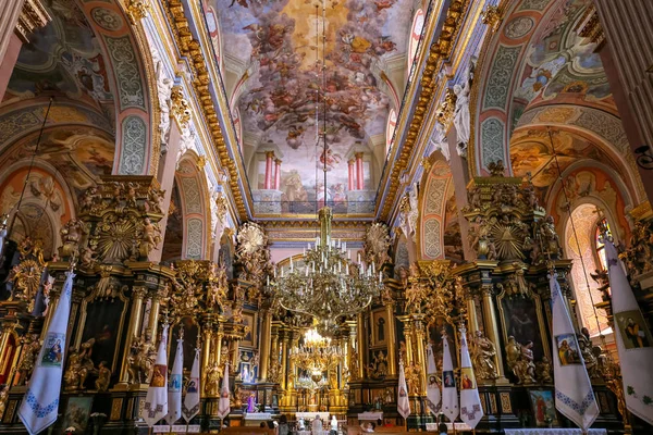 Lviv Ukraine Temmuz 2018 Lviv Deki Bernardine Kilisesi Nin Içinde — Stok fotoğraf