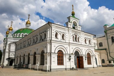 Kiev City, Ukrayna 'daki Rafineri Kilisesi Cephesi