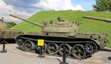 Kiev, Ukrayna - 13 Temmuz 2018: Askeri ve zırhlı tank savaş Müzesi Kiev