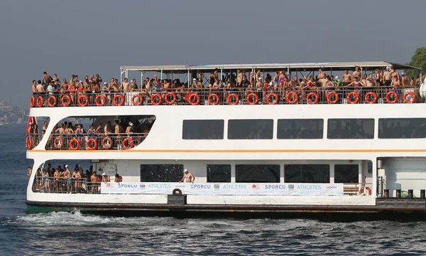 Istanbul Turkey July 2018 Swimmers Going Start Point Ferry Samsung — Stock Photo, Image