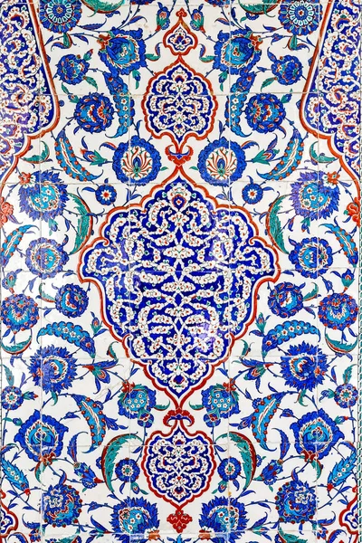 土耳其伊斯坦布尔市的土耳其蓝砖 — 图库照片