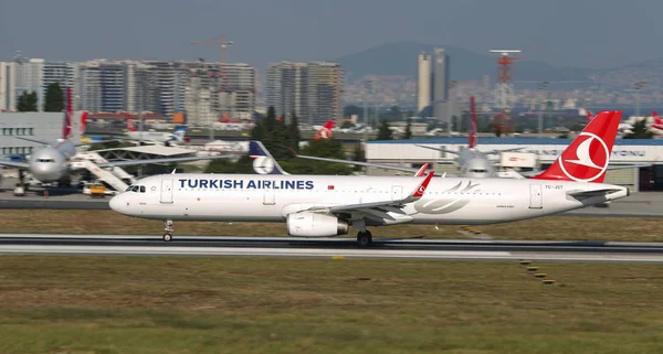 Istanbul Turkije Augustus 2018 Turkse Luchtvaartmaatschappijen Airbus A321 231 6682 — Stockfoto