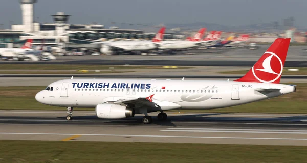 Istanbul Turkey August 2018 Turkish Airlines Airbus A320 232 2934 — Fotografie, imagine de stoc