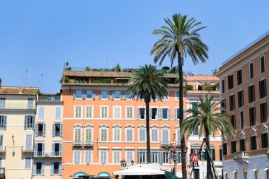 Binada Piazza di Spagna, Roma şehri, İtalya