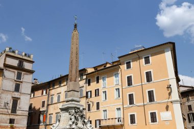 Dikilitaş meydanında Pantheon - Piazza della Rotonda Roma şehir, İtalya