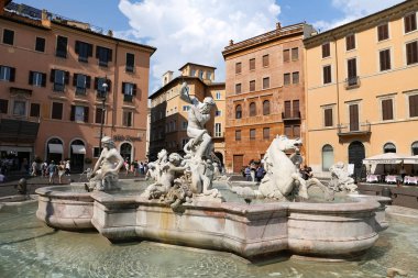 Rome, İtalya - 21 Ağustos 2018: Neptün Çeşmesi Piazza Navona, Roma şehir içinde