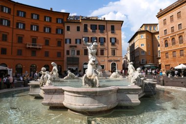 Rome, İtalya - 21 Ağustos 2018: Neptün Çeşmesi Piazza Navona, Roma şehir içinde