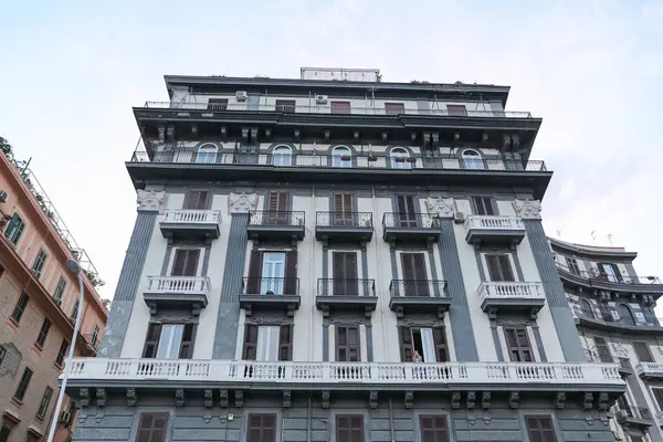 Fachada Edifício Nápoles Itália — Fotografia de Stock