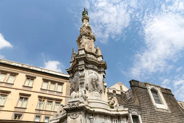 Spire Den Obefläckade Jungfrun Neapel City Italien — Stockfoto