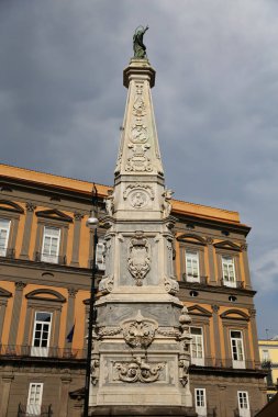 Napoli City, İtalya 'da San Domenico Obelisk