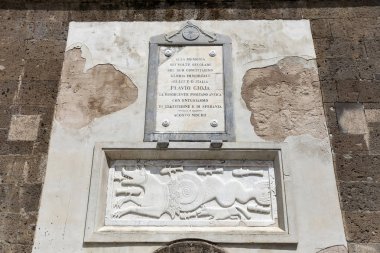 Napoli 'nin Positano şehrinde Santa Maria Assunta Kilisesi' nde yardım