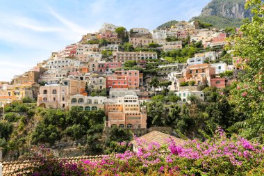 Napoli Şehri, İtalya 'daki Positano Kasabası Genel Görünümü