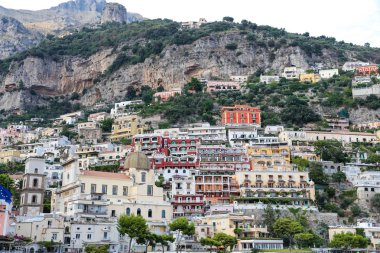 Napoli Şehri, İtalya 'daki Positano Kasabası Genel Görünümü