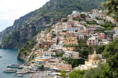 Napoli Şehri, İtalya 'daki Positano Kasabası Genel Görünümü