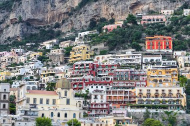 Napoli Şehri, İtalya 'daki Positano Kasabası Genel Görünümü