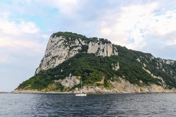 Cliff Capri Island Napoli Italia — Foto Stock