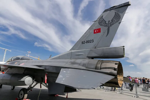 General Dynamics f-16 Fighting Falcon v Istanbulu Teknofest — Stock fotografie