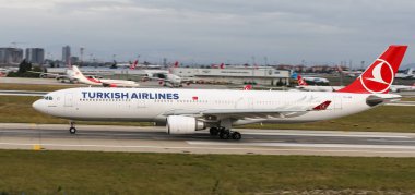 Uçak kalkış Havaalanı'ndan