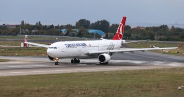 Uçak kalkış Havaalanı'ndan